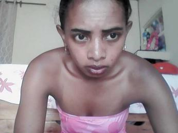 Madayana — Bongacams stream photo (Apr 2026)