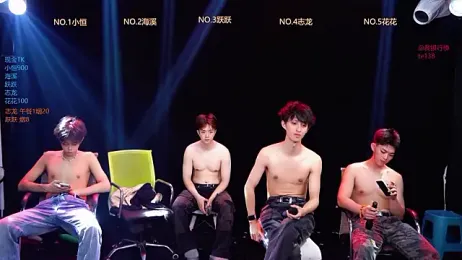 Gay-NextDoor — вебкам-модель онлайн на stripchat