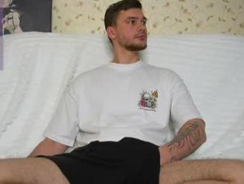 johnstoneisland — Chaturbate stream photo (May 2026)