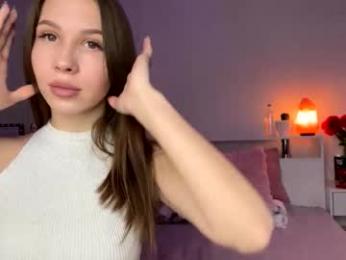 lunail — Chaturbate stream photo (Nov 2025)