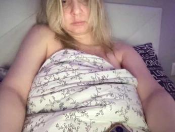 BunnyGoddess — вебкам-модель онлайн на bongacams