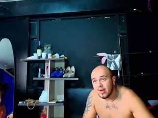 yingandyangg — вебкам-модель онлайн на camsoda