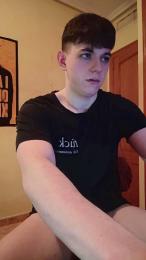 panrro18 — Cam4 profile photo