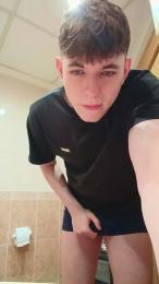 panrro18 — вебкам-модель онлайн на cam4