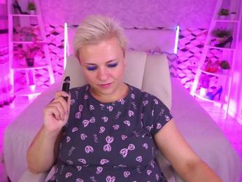 CrystalVibe — Bongacams profile photo