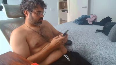 Canarion90XXX — вебкам-модель онлайн на cam4