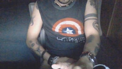 Alexmorenojedi — вебкам-модель онлайн на cam4