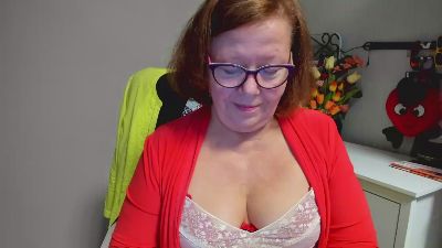 adele69sexy — Cam4 stream photo (Jul 2026)
