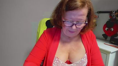 adele69sexy — Cam4 stream photo (Jul 2026)