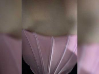 ALEXMILANA — вебкам-модель онлайн на bongacams