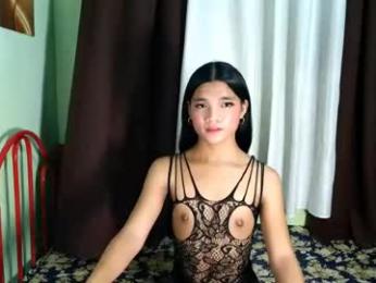 miamalkovax — вебкам-модель онлайн на chaturbate