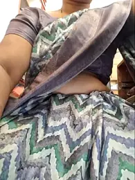 indianhotwife639 — Stripchat stream photo (Jun 2026)