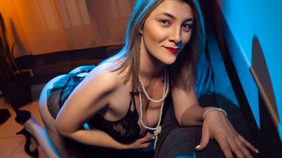 Alicia — вебкам-модель онлайн на skyprivate