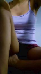 Moon6744 — вебкам-модель онлайн на cam4