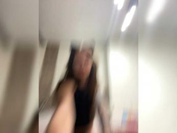 Emmafeetlovers3 — bongacams
