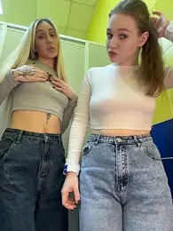 RussianWoman — вебкам-модель онлайн на stripchat