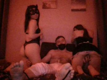 Swedish223 — вебкам-модель онлайн на bongacams