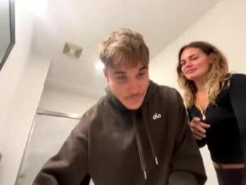 baddestboyxlife — вебкам-модель онлайн на chaturbate