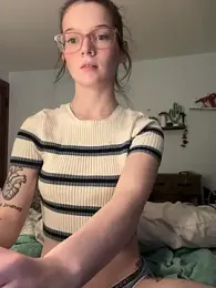 dreamteemergirl — Stripchat stream photo (Aug 2026)
