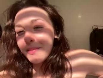 justbecauseiloveit — вебкам-модель онлайн на chaturbate