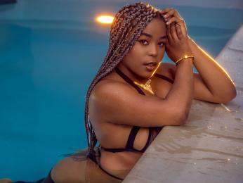 AshantyHopson — вебкам-модель онлайн на livejasmin