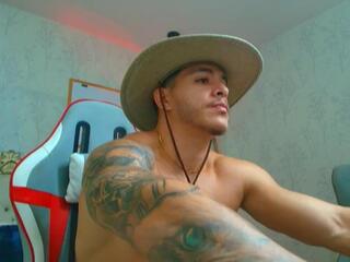 Alan Thompson — flirt4free