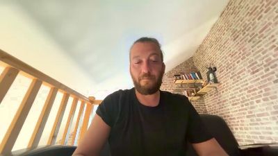 MrLox33 — Cam4 stream photo (Apr 2026)
