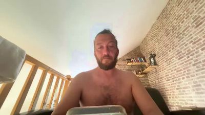 MrLox33 — Cam4 stream photo (Apr 2026)