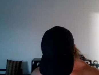 swoaldaddy — вебкам-модель онлайн на chaturbate