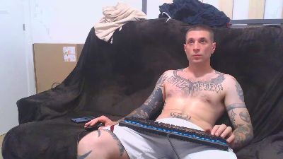 Hunterzito37 — Cam4 stream photo (May 2025)