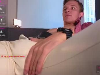night_wwwolf — Chaturbate stream photo (Jun 2026)