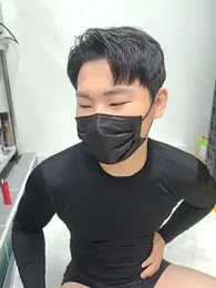 kr_tory — вебкам-модель онлайн на stripchat