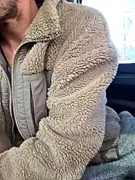 Zeefy — вебкам-модель онлайн на stripchat