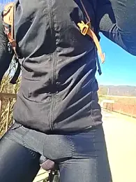 Zeefy — вебкам-модель онлайн на stripchat