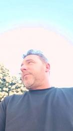 Euyin — вебкам-модель онлайн на cam4