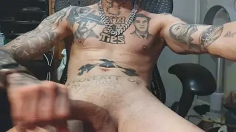 Aru916 — Stripchat stream photo (Dec 2025)