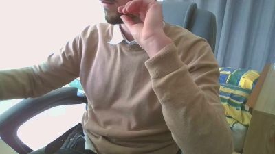 HairyFrenchcock — вебкам-модель онлайн на cam4