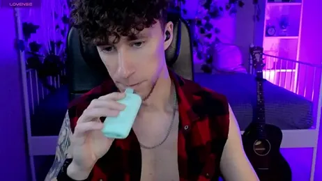 mark_caron — Stripchat stream photo (Dec 2025)