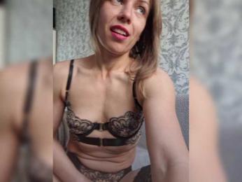 sweet-Olya — Bongacams stream photo (Apr 2026)