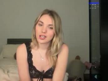 bellaxrxx — Chaturbate stream photo (Mar 2026)