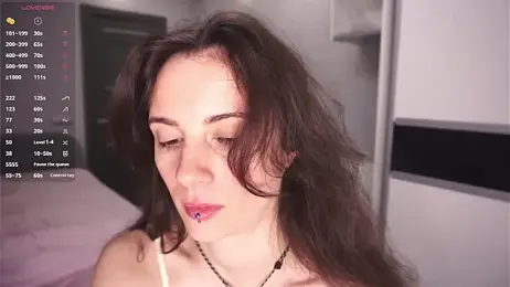 Holla_Molly — Stripchat stream photo (May 2026)