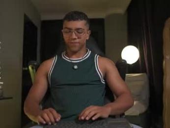 colstorw_ — Chaturbate stream photo (Jun 2026)