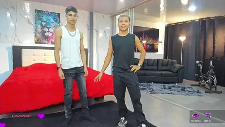 Playhardsexx — вебкам-модель онлайн на stripchat