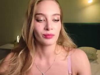 lexxxmclovin — вебкам-модель онлайн на chaturbate