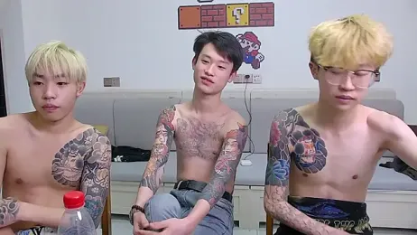 Chili-001 — вебкам-модель онлайн на stripchat