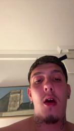 AlanyAdam — вебкам-модель онлайн на cam4