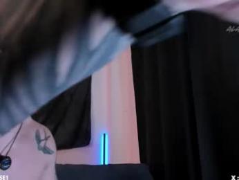 alan_rosee — вебкам-модель онлайн на chaturbate