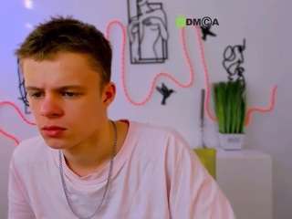 veldi-to — Camsoda stream photo (Mar 2026)