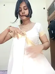 Miss-Riyasingh — вебкам-модель онлайн на stripchat