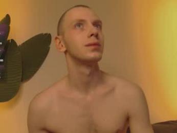 warmwhisp — Chaturbate stream photo (Mar 2026)